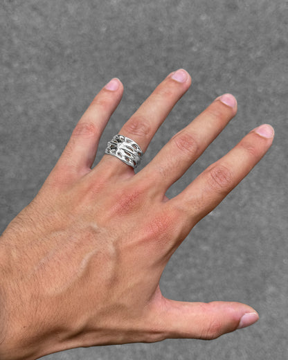 Shield Ring