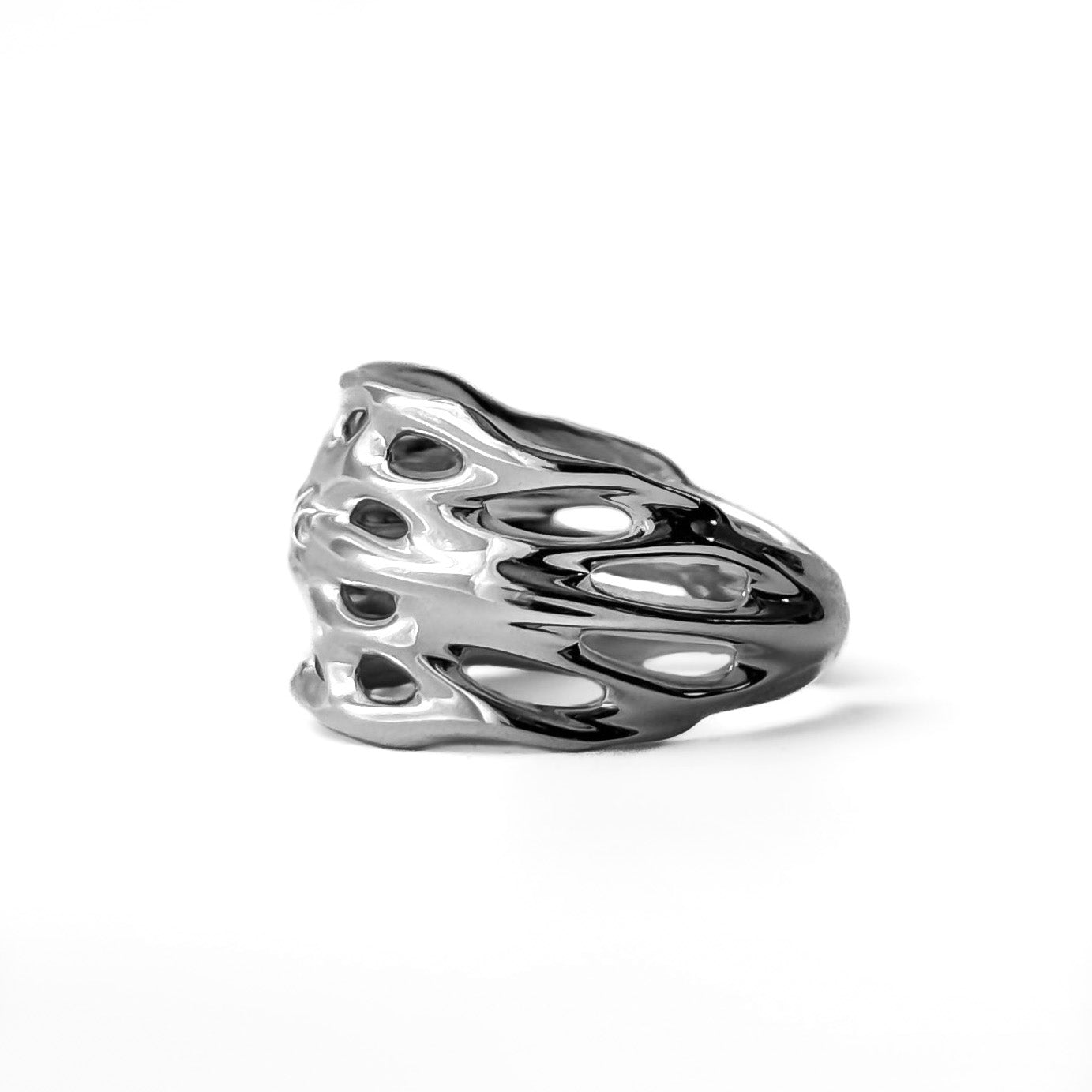 Shield Ring