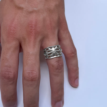 Shield Ring