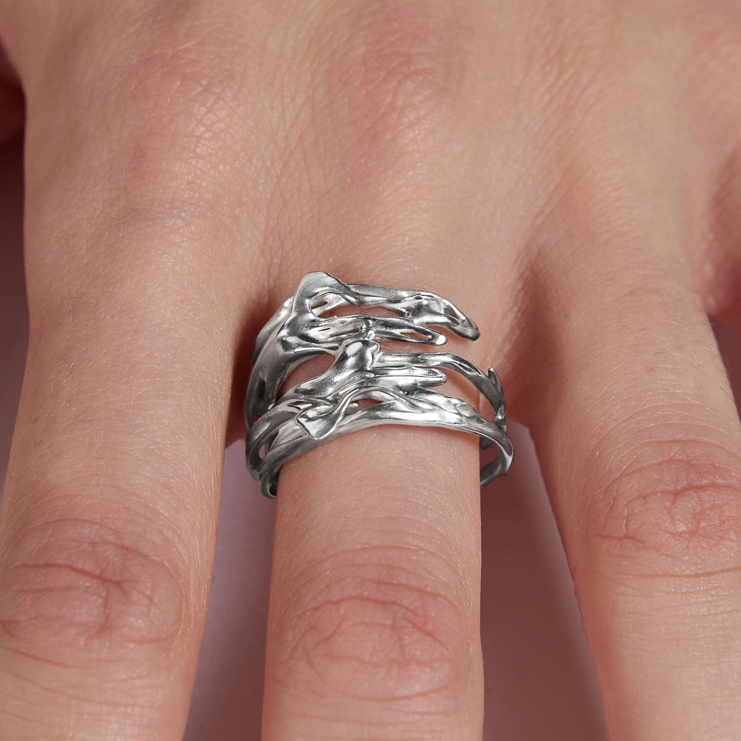 Dissolving Bone Ring