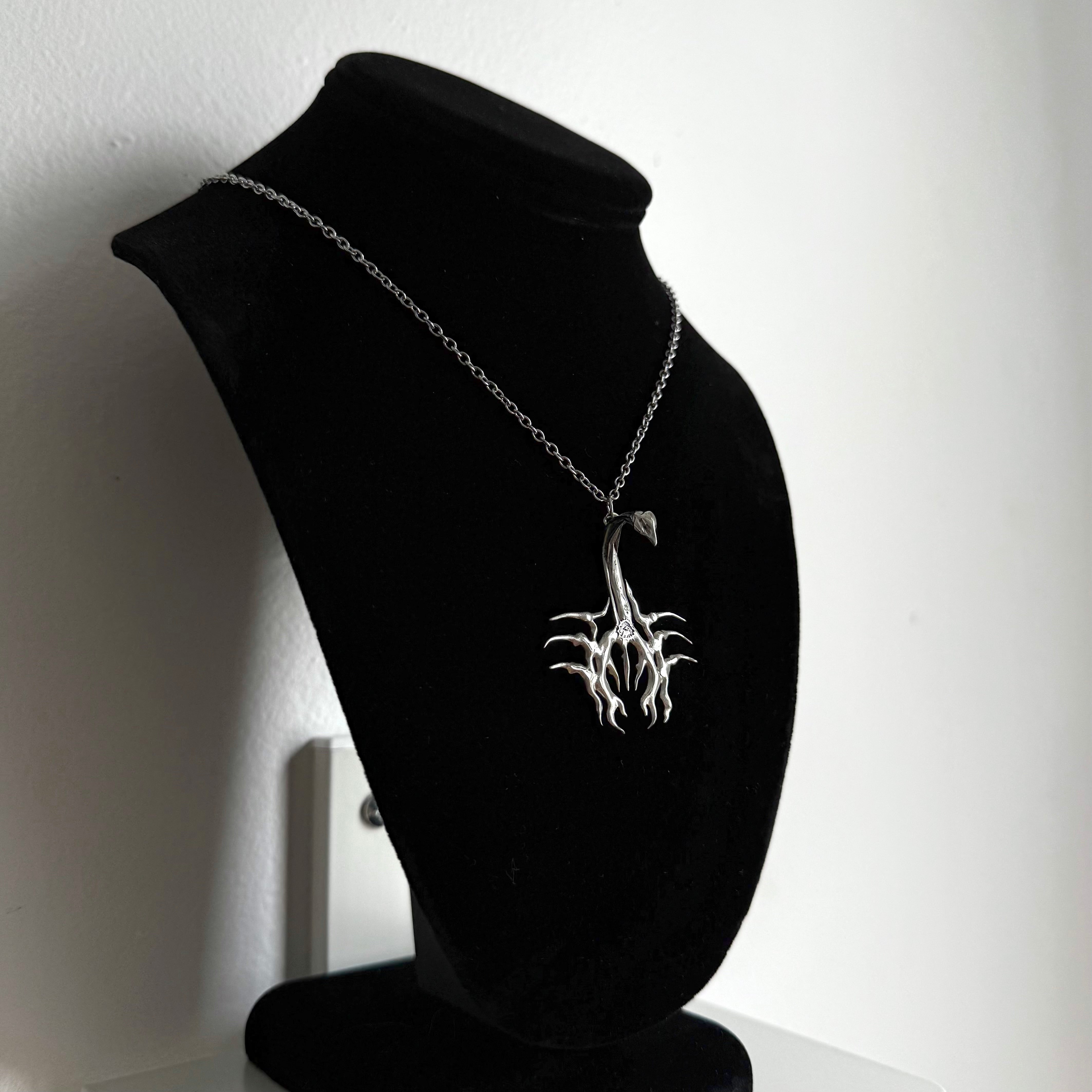 Scorpion Necklace – Zepter