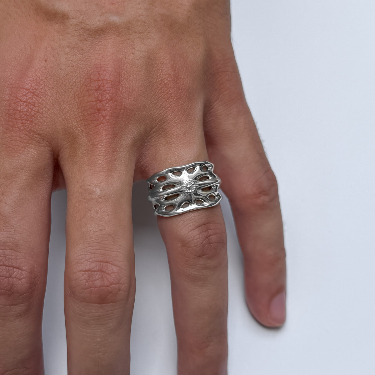 Shield Ring