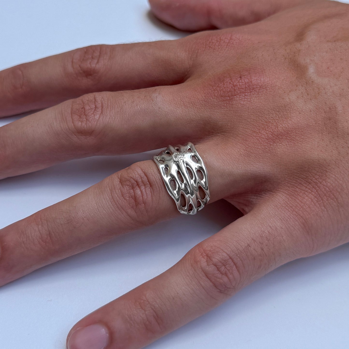 Shield Ring